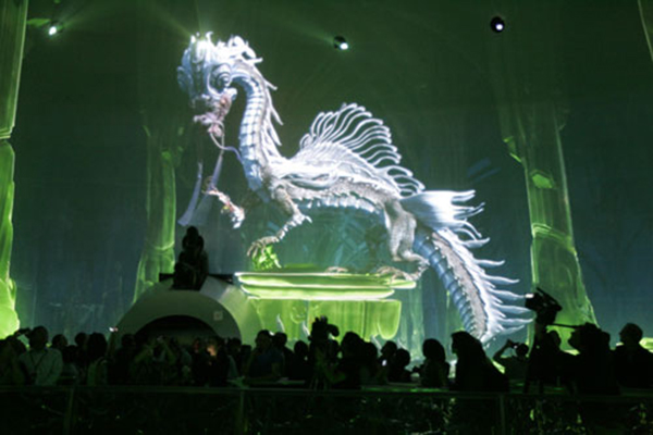 新濠天地天幕，上演立體動(dòng)感視聽節(jié)目《龍騰》